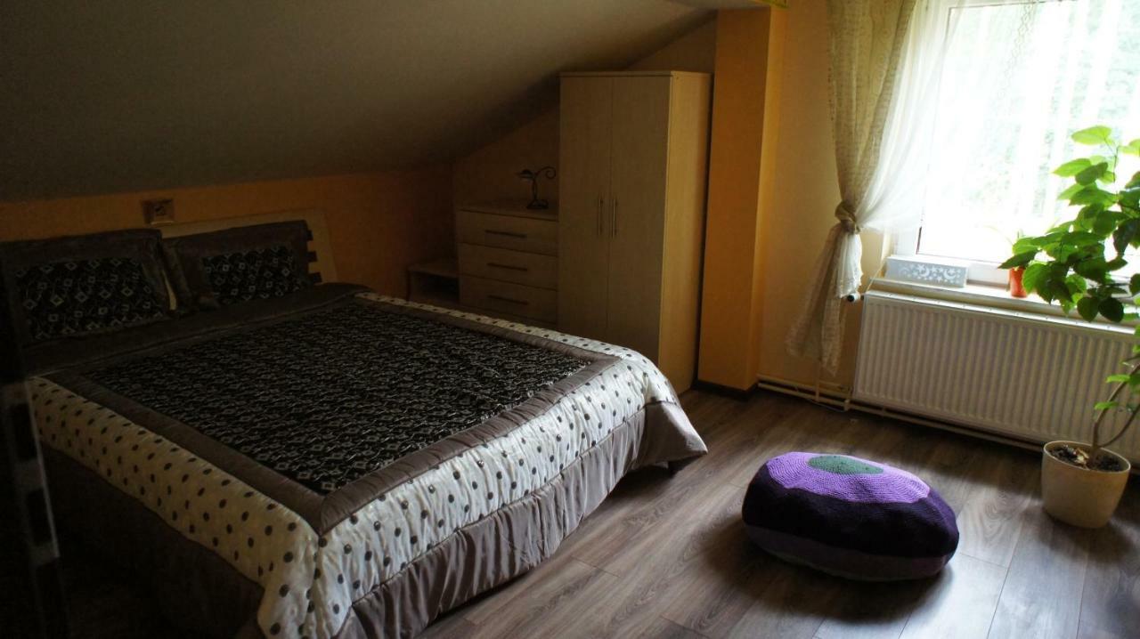 W Cieniu Sosen Otel Grebow Dış mekan fotoğraf